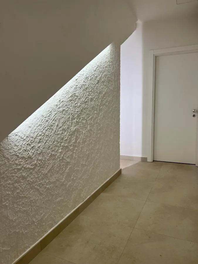 Abitatt Aparthotel Fosdinovo 0*,